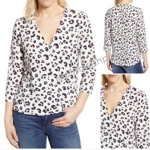 Gibson NWT IWD Rebecca Scalloped Wrap Crepe Surplice Top Cheetah Animal Print L